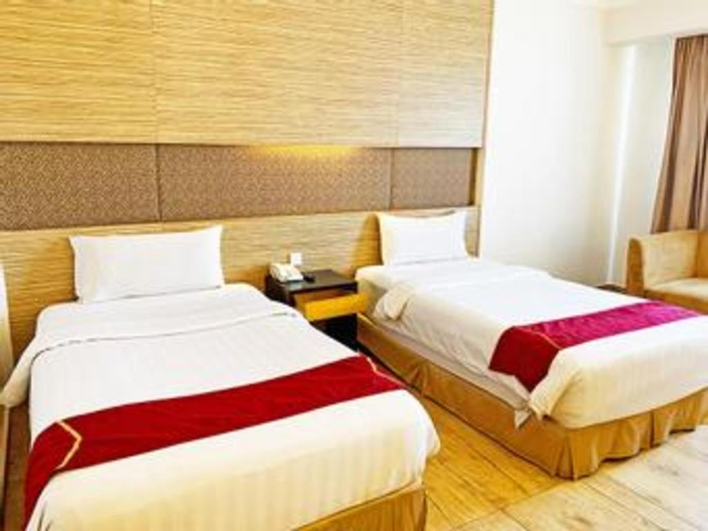 Grand Basko Hotel Padang  Exterior foto